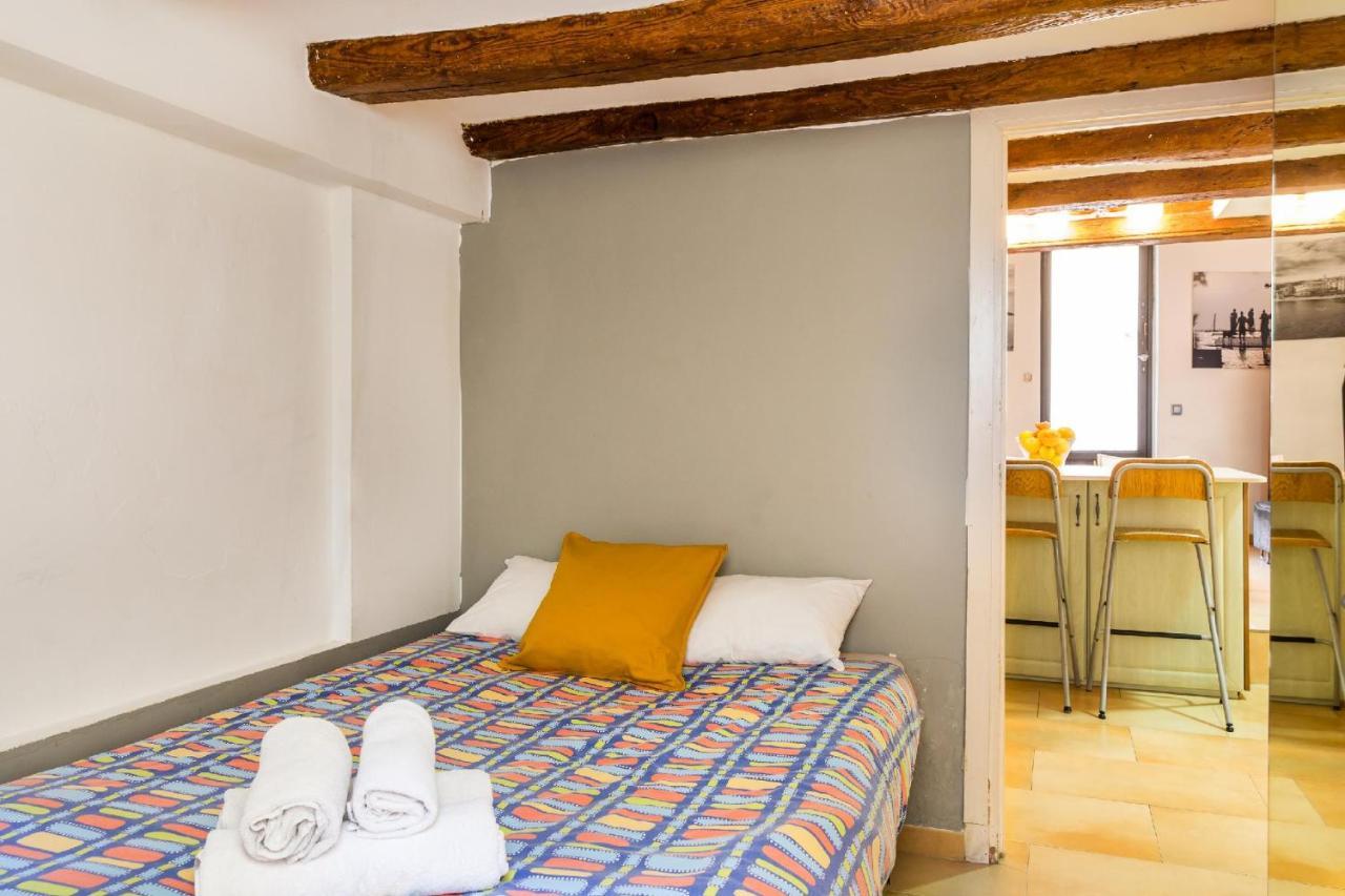Fridays Flats Dreamy Duplex - Stylish Beach Loft Barcelona Exterior foto